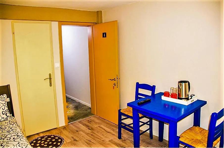 Smart Studios Olimpiou Diamanti 20 Soluň